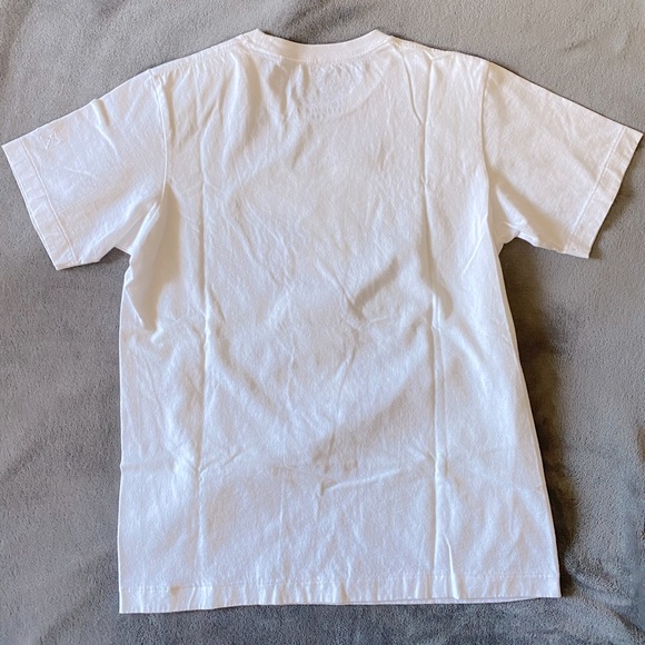 Uniqlo Kaws x Snoopy Tee (Size S) - Picture 4 of 4